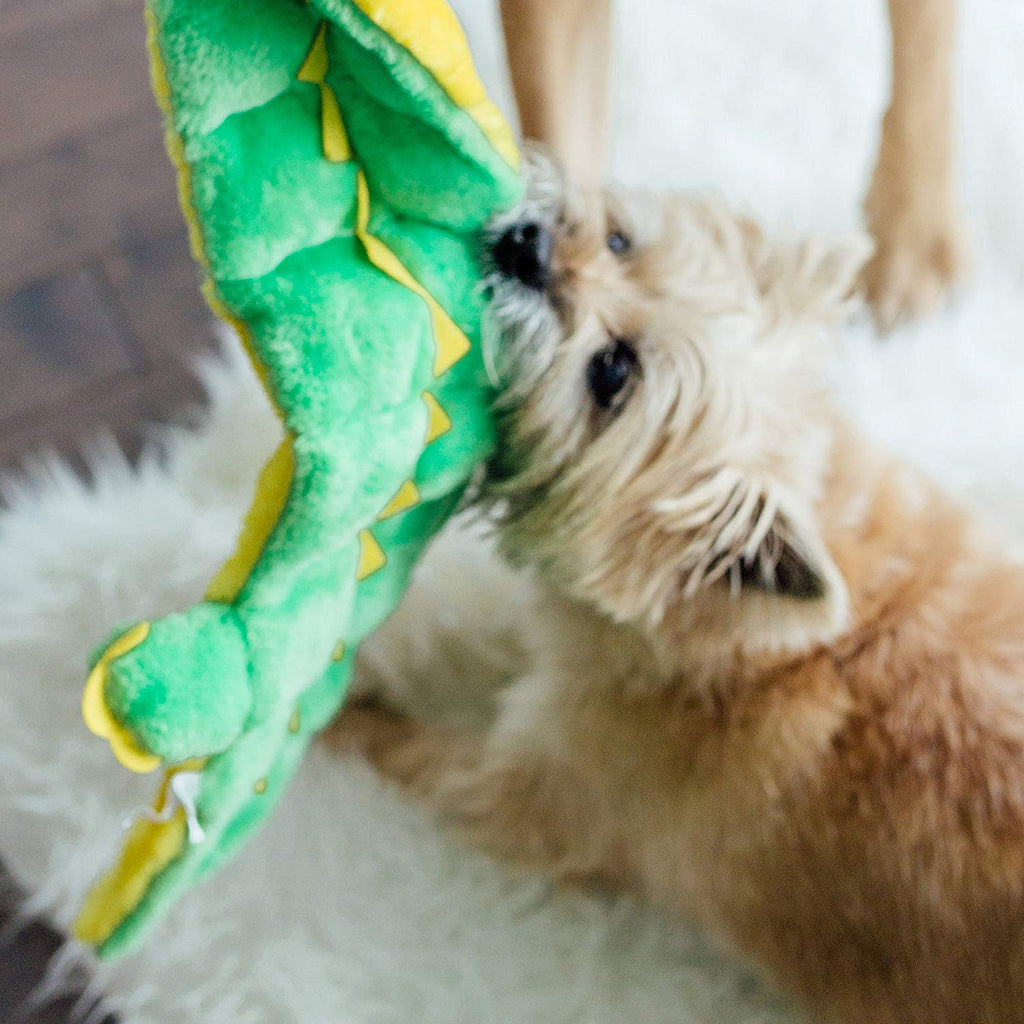 OWH05_Outward Hound_Squeaker Matz Gator XL 16 Squeaker