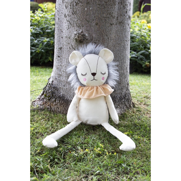 RWD254_Rosewood_Chubleez Mrs Sleepy Lion